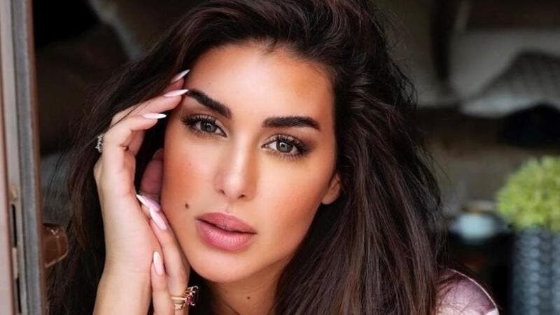 شاهد: والد الممثلة "ياسمين صبري" يعلن الحرب عليها و يكشف أسرارها