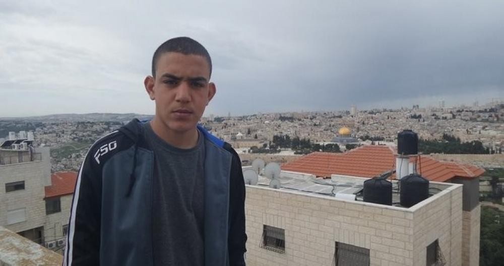 الاحتلال يُؤجّل الإفراج عن المقدسي عمر أبو الهوى