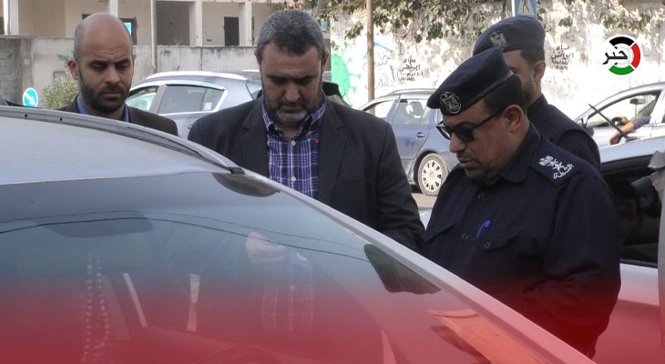 بالفيديو: عدسة وكالة "خبر" ترصد متابعة شرطة المرور بغزّة لصلاحية المركبات