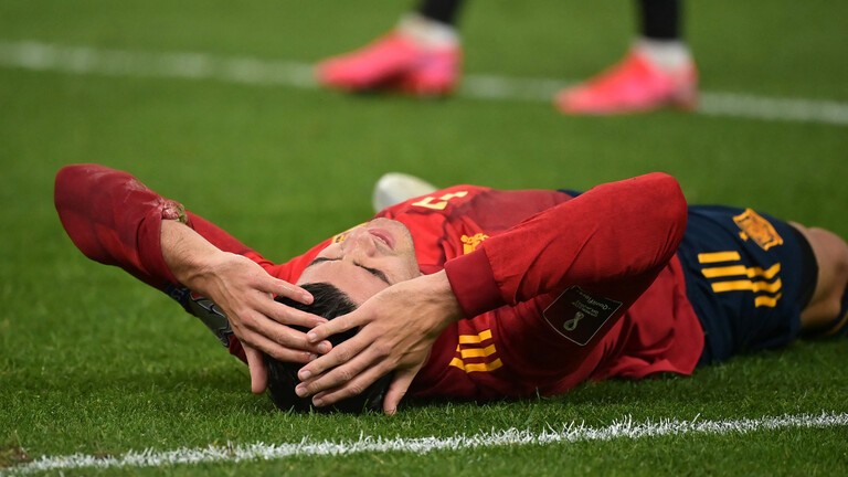 صافرات استهجان وتهديدات بالقتل.. موراتا يحصل على رد اعتباره في إشبيلية