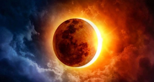 الأرض تشهد غداً أطول خسوف جزئي للقمر منذ القرن  الـ15