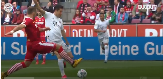 بالصور: ليفاندوفسكي يأخذ بيد بولندا لملحق تصفيات المونديال