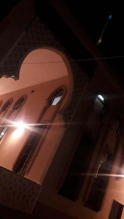 إصابتان إثر انهيار جدار مسجد في حي الشيخ رضوان بغزّة
