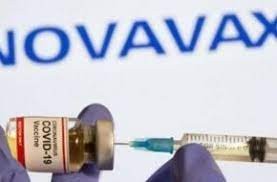 مدينة جنيف تشجع مواطنيها للتطعيم ضد كورونا برحلة مثيرة على متن "دبابة"