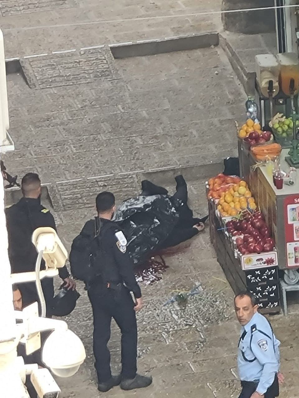 مقتل مستوطن وإصابة عدد من جنود الاحتلال خلال اشتباك مسلح في البلدة القديمة بالقدس المحتلة