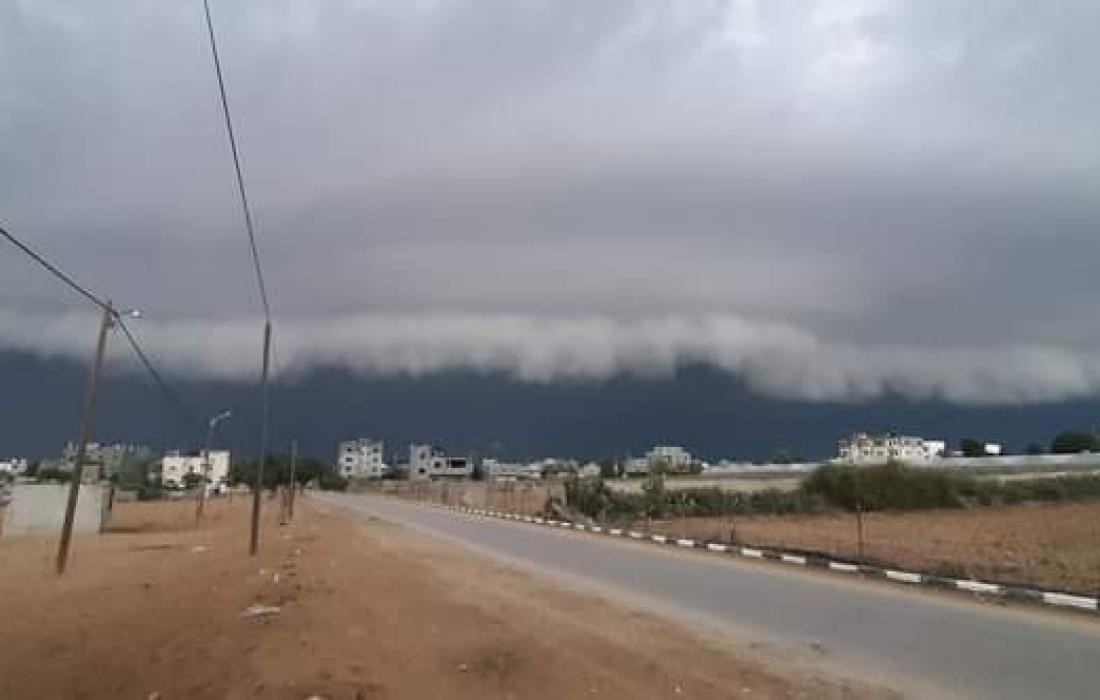 راصد جوي يكشف عن ظاهرة جوية نادرة حدثت اليوم في قطاع غزة