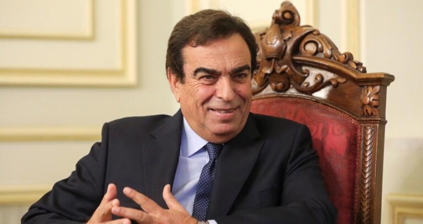 قرداحي يوجه رسالة إلى الإمارات.. طالع فحواها!