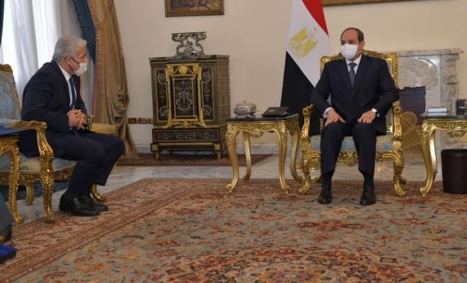 لابيد يعرض على الرئيس السيسي خطة اقتصادية مقابل الأمن في قطاع غزة