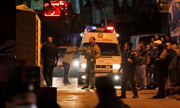 4 قتلى وإصابات خلال تشييع شهيد بمخيم البرج الشمالي في لبنان