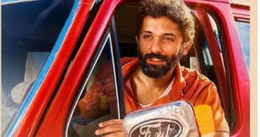 من فيلمه "من أجل زيكو" كريم محمود عبد العزيز يغني "الغزالة رايقة"
