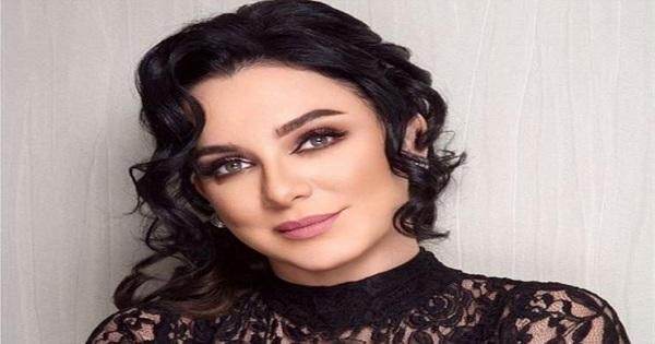 سلاف فواخرجي توضح حقيقة حالتها الصحية