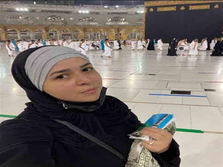 إيمي سمير غانم تحسم الجدل حول اعتزالها عالم الفن وارتدائها للحجاب