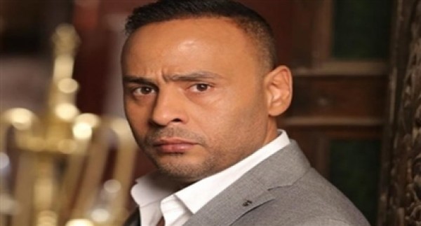 محمود عبد المغني: محمد صلاح كان أقرب للكرة الذهبية