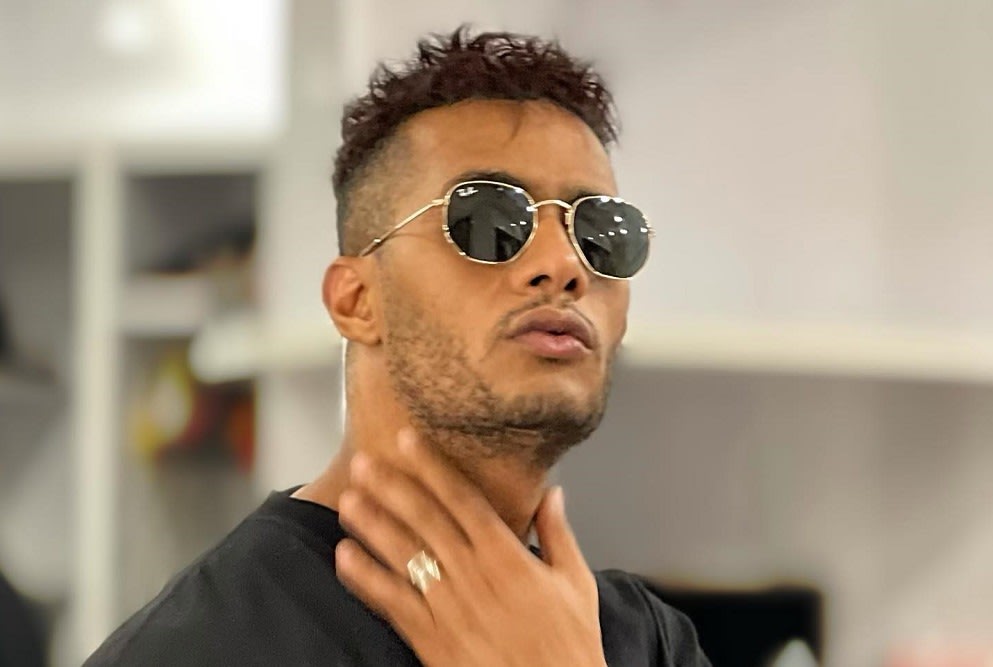 شاهد.. الممثل محمد رمضان ينشر فيديو لتوقعات متنبئ بمسيرته عام 2022