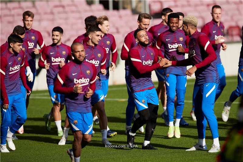 عودة الثنائي تزين قائمة برشلونة أمام غرناطة