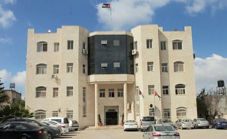 إغلاق مبنى محافظة سلفيت بسبب "كورونا"