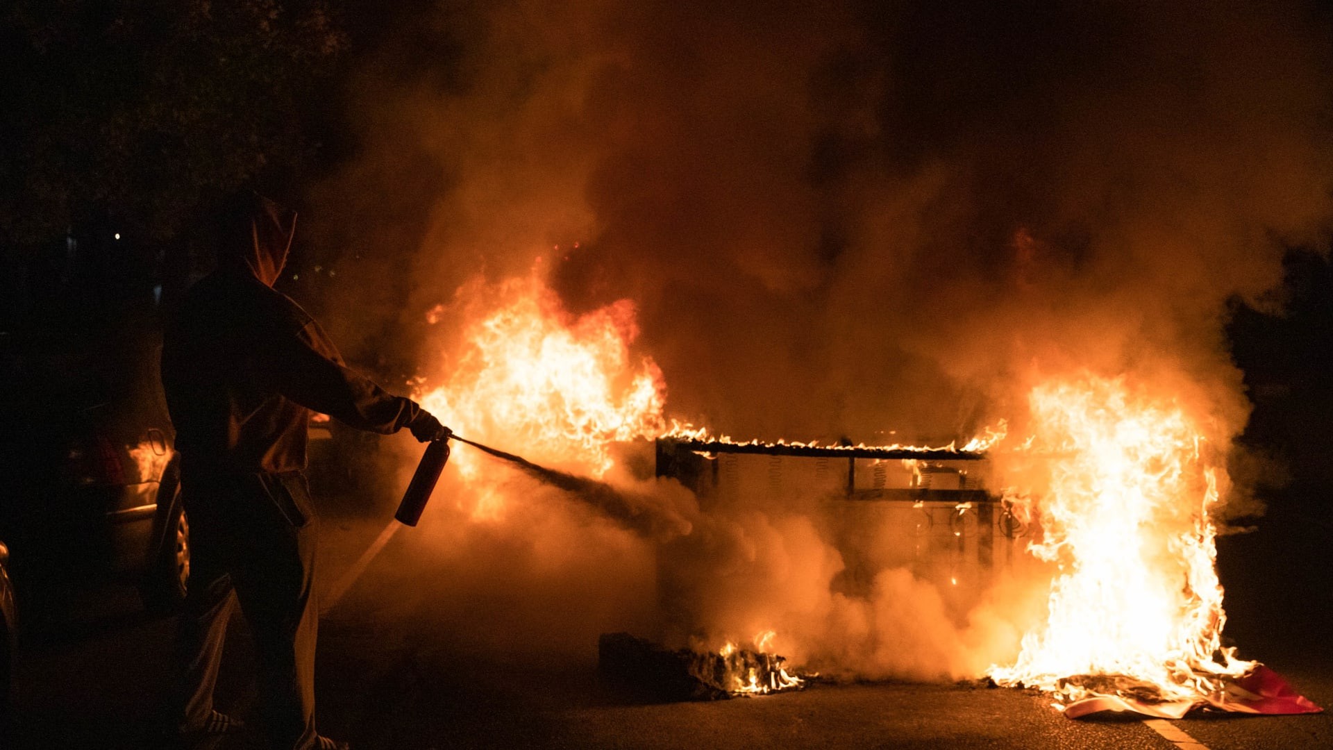 بينهم أطفال