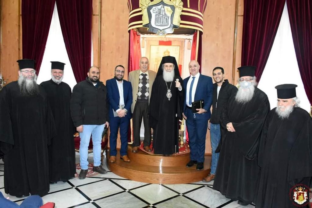 البطريرك ثيوفيلوس يستقبل أعضاء الجمعية الخيرية الوطنية الأرثوذكسية