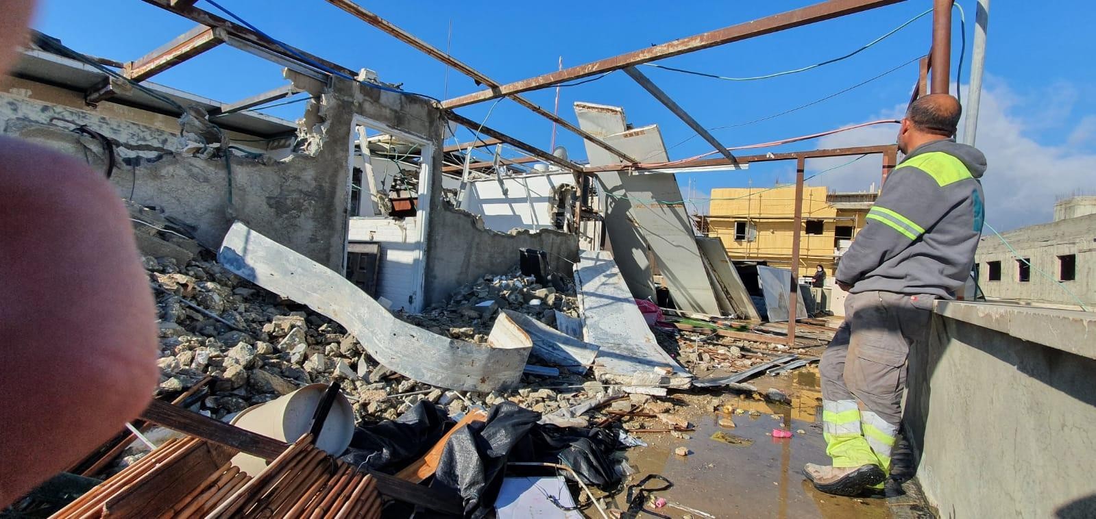 الاحتلال يهدم منزلًا في بلدة كفر الديك غرب سلفيت
