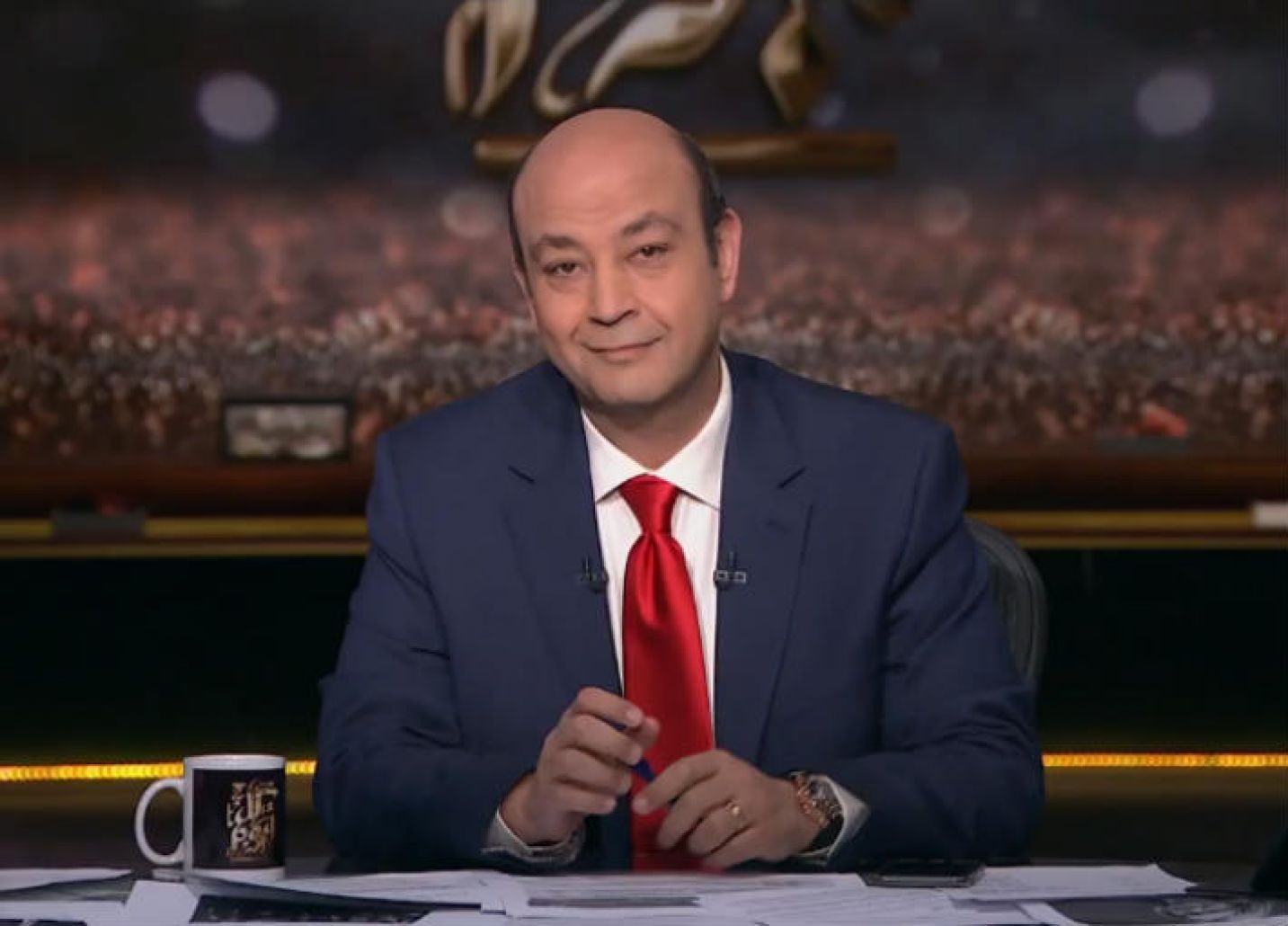 عمرو أديب يستأنف تقديم برنامج الحكاية بعد شفائه من كورونا