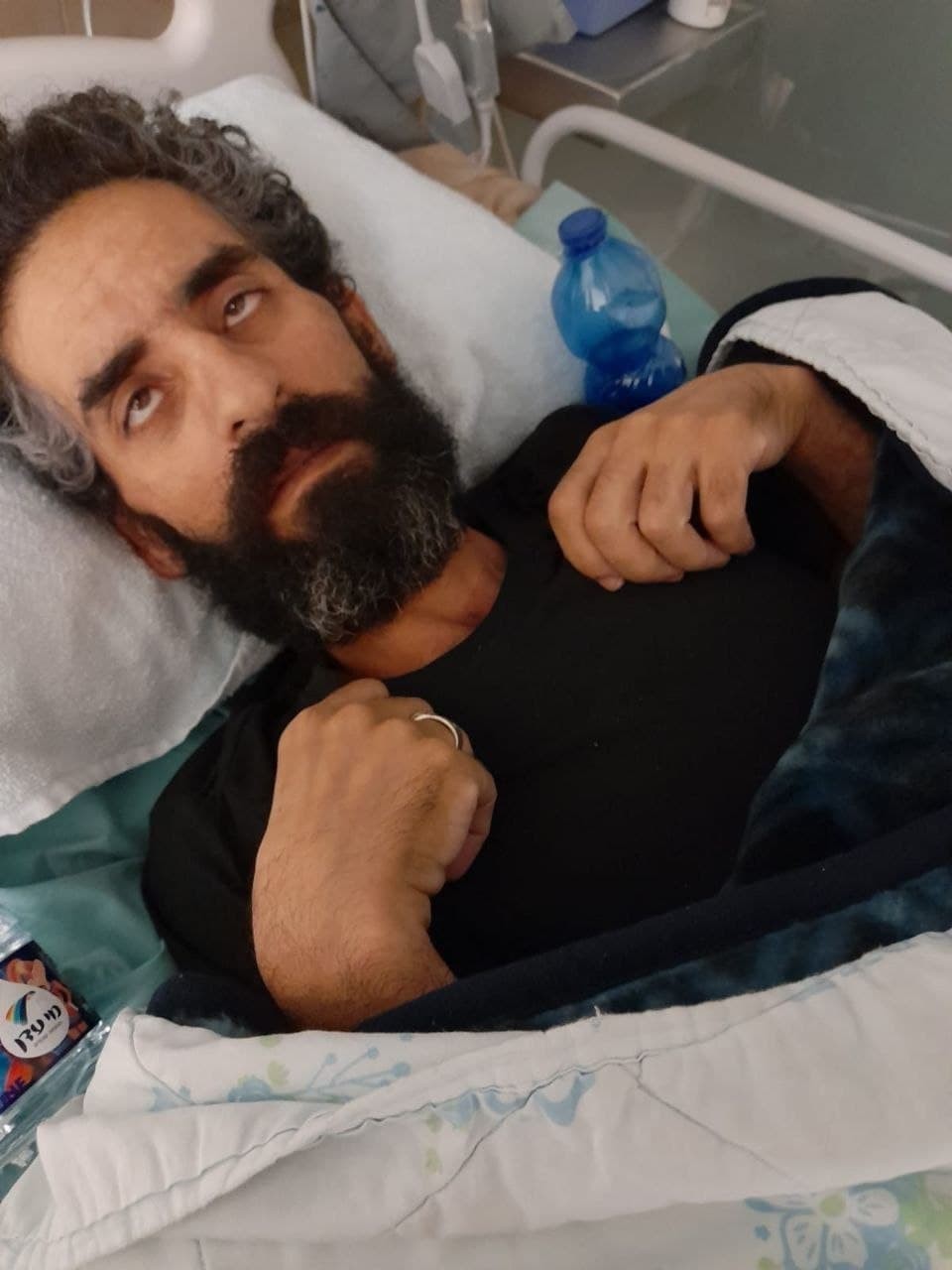 إعلان حالة الطوارئ بعد تردي الوضع الصحي للأسير هشام أبو هواش