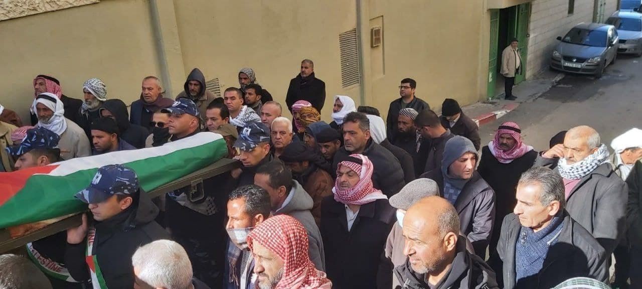 أهالي قلقيلية يُشيعون جثمان الشهيد محمد عساف