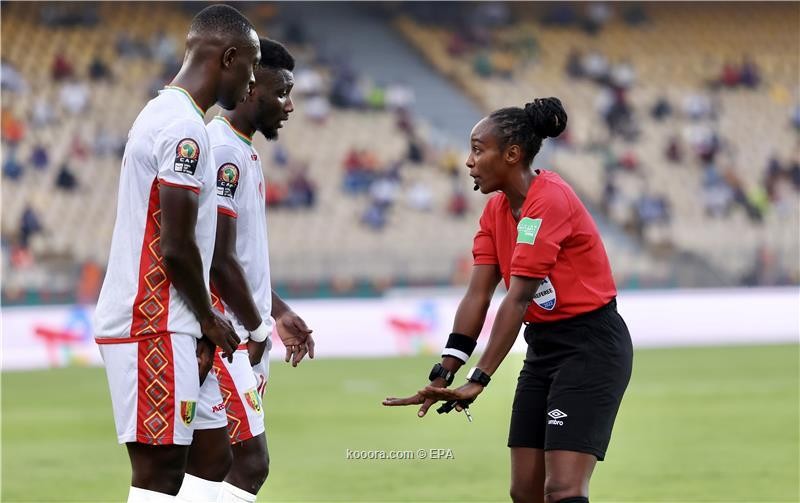 بالصور: نابي كيتا يقود غينيا لثمن نهائي الكان