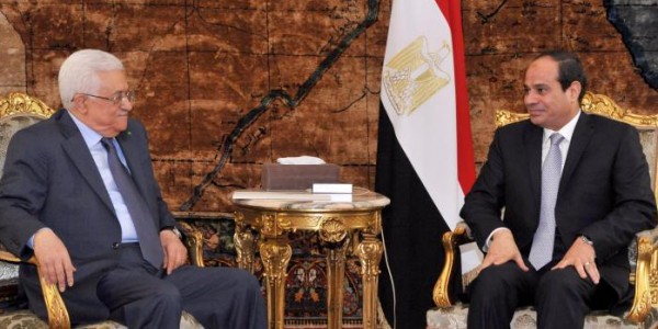 الرئيس عباس يصل اليوم لشرم الشيخ بدعوة من نظيره المصري