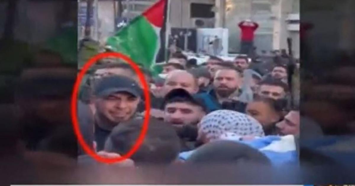 الإعلام العبري يُعقِّب على ظهور المقاوم إبراهيم النابلسي في تشييع جثامين شهداء نابلس
