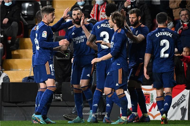 بالصور.. بنزيما يقود ريال مدريد لفوز قاتل على رايو فاليكانو