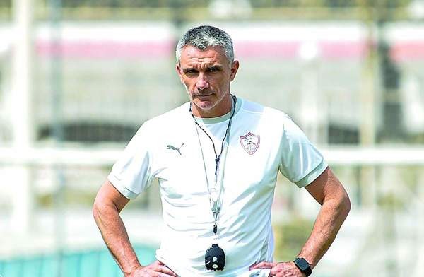 4 أخطاء تضع كارتيرون في قفص اتهام جماهير الزمالك