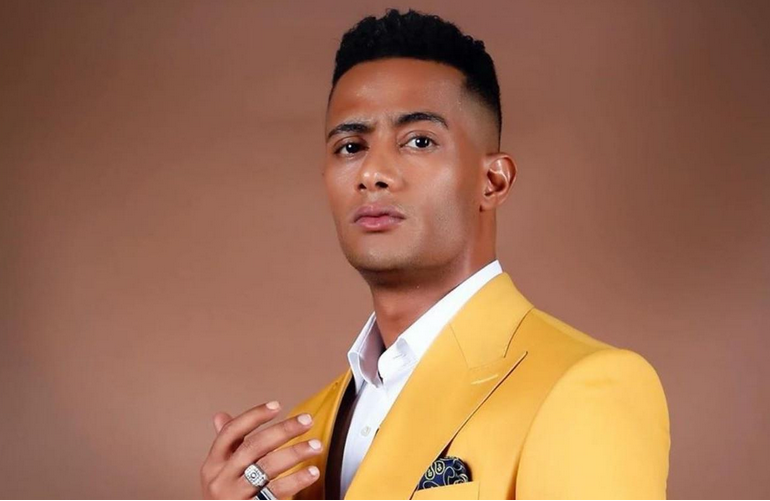بالفيديو: الفنان محمد رمضان يسخر من النجمة نوال الزغبي
