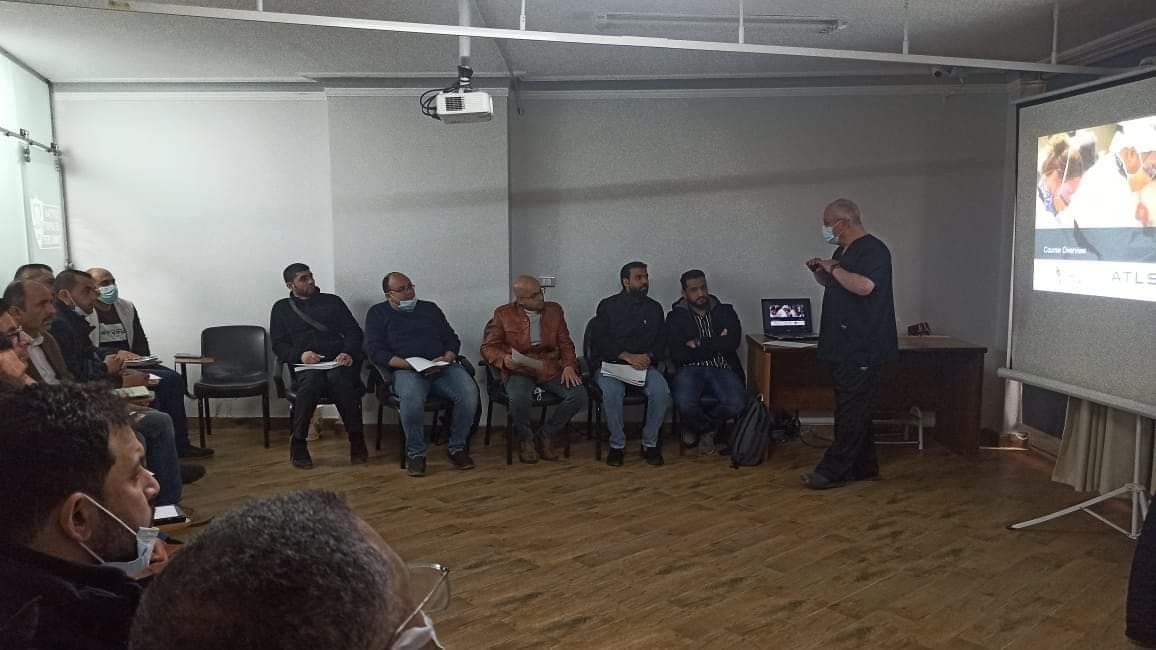 مركز حياة يبتعث 10 أطباء من غزة للتدريب في طب الطوارئ بالقاهرة