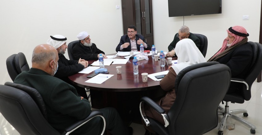 تفاصيل جلسة استماع التشريعي لرئيس لجنة المساعدات الحكومية