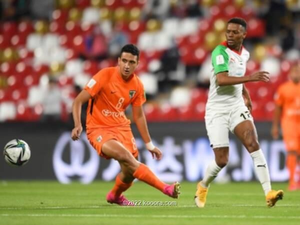 بالصور: الجزيرة يسحق بيراي في افتتاح مونديال الأندية