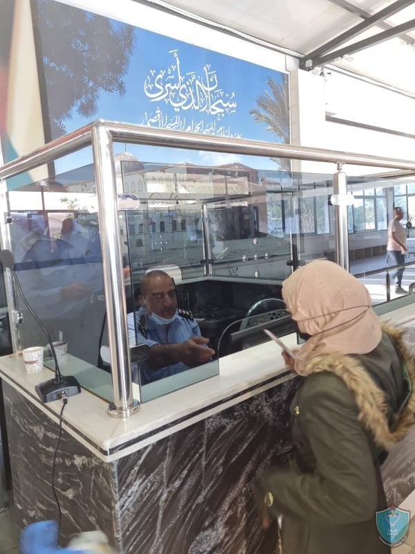 بلغ عددها 800 شخص