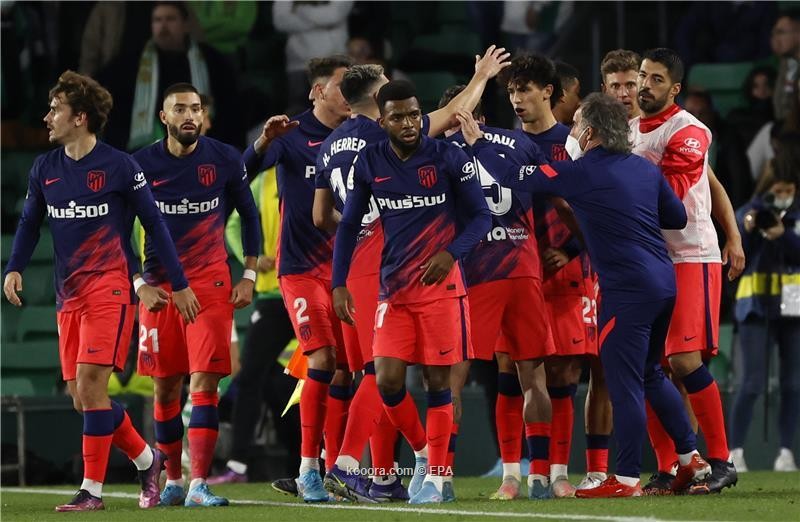 بالصور: أتلتيكو يفسد أفراح بيتيس.. ويقتنص المركز الرابع
