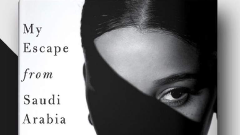 شاهد:  رهف القنون تروي قصة هروبها من السعودية في كتابها الجديد "المتمردة"