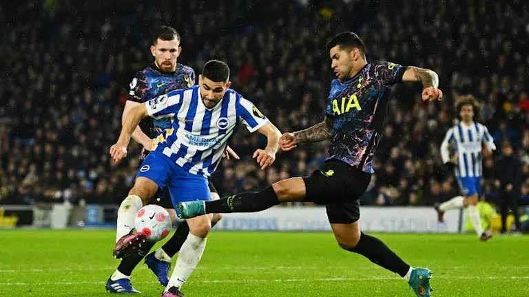 بالصور :هاري كين يقود توتنهام لتخطى عقبة برايتون