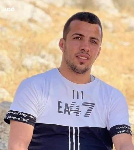 الكشف عن ظروف اعتقال الأسير المريض أحمد سياجات