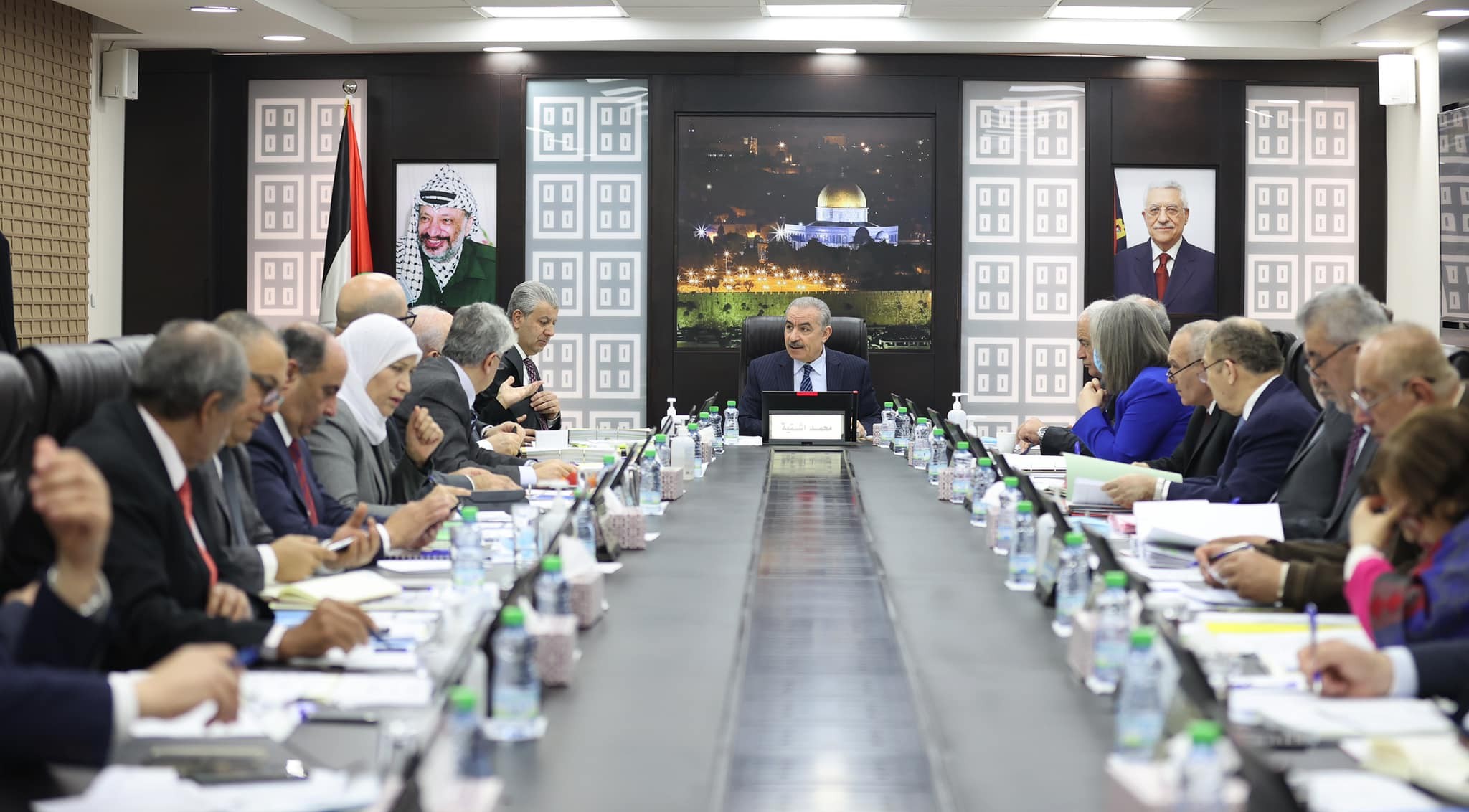 مجلس الوزراء يُقرّر عقد جلسة استثنائية غدًا لمناقشة موازنة 2022