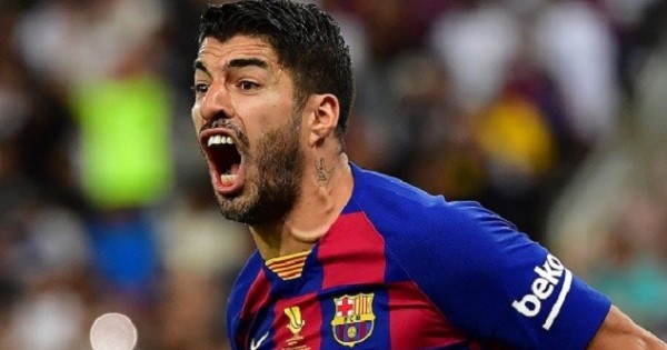 سواريز يحطم رقم ميسي