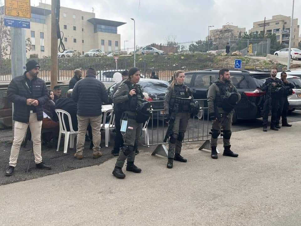 ناشط مقدسي لـ"خبر": بن غفير يُواصل نصّب مكتبه في منزل عائلة سالم بحي الشيخ جراح