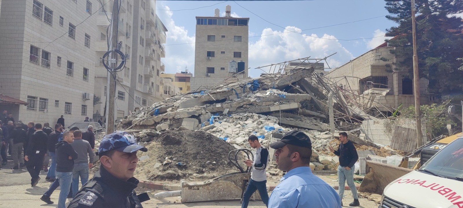 بيان مشترك صادر عن "نقابة المهندسين" و "اتحاد المقاولين" حول انهيار مبنى في طولكرم