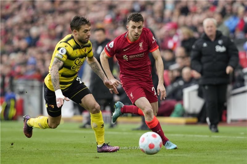 بالصور : ليفربول يطارد السيتي على زعامة الدوري