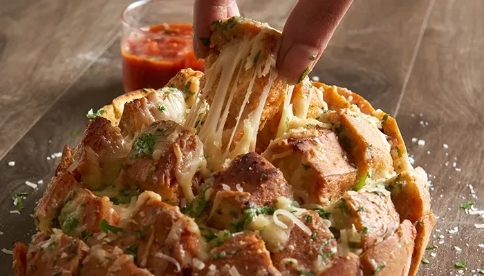 طريقة عمل "عش البيتزا"