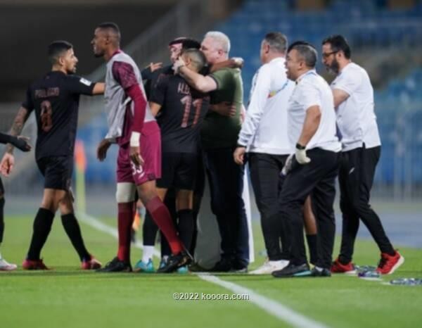 بالصور : الشباب السعودي يكتسح مومباي في طريقه لثمن نهائي أبطال آسيا