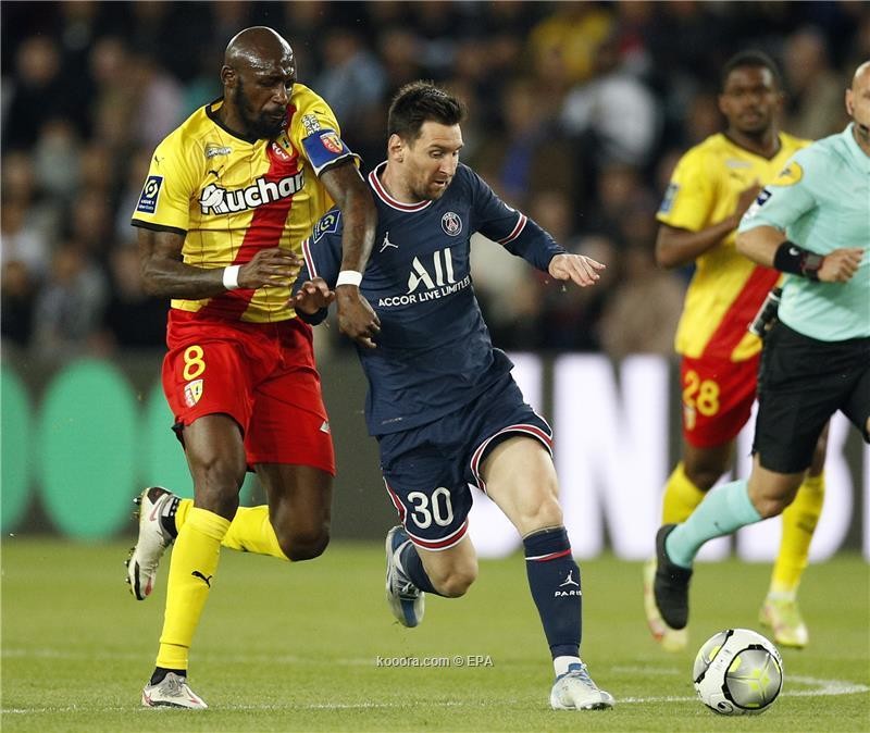 بالصور.. باريس يحسم تتويجه بلقب الدوري الفرنسي