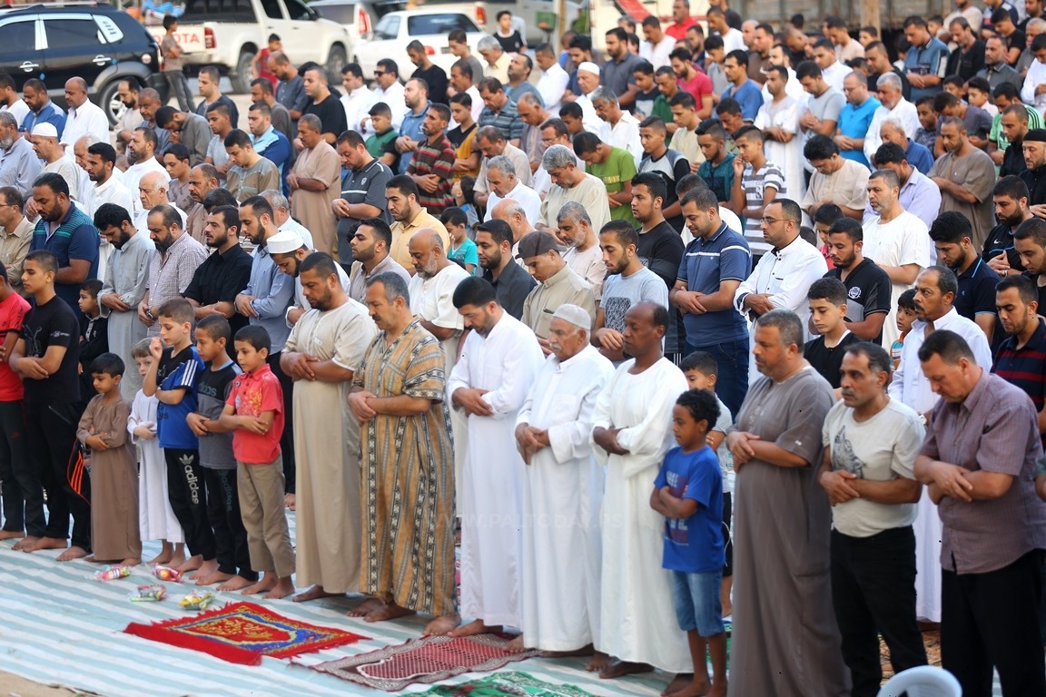 أوقاف غزة تُصدر توجيهات للأئمة بشأن إحياء صلاة التراويح خلال شهر رمضان المبارك