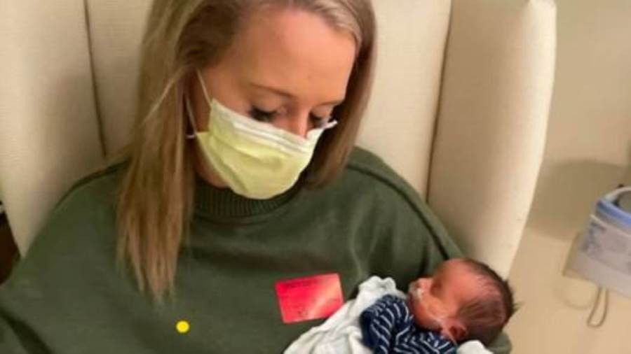 أغرب ولادة.. جدة أمريكية تبلغ من العمر 51 عاماً تنجب طفلها السابع